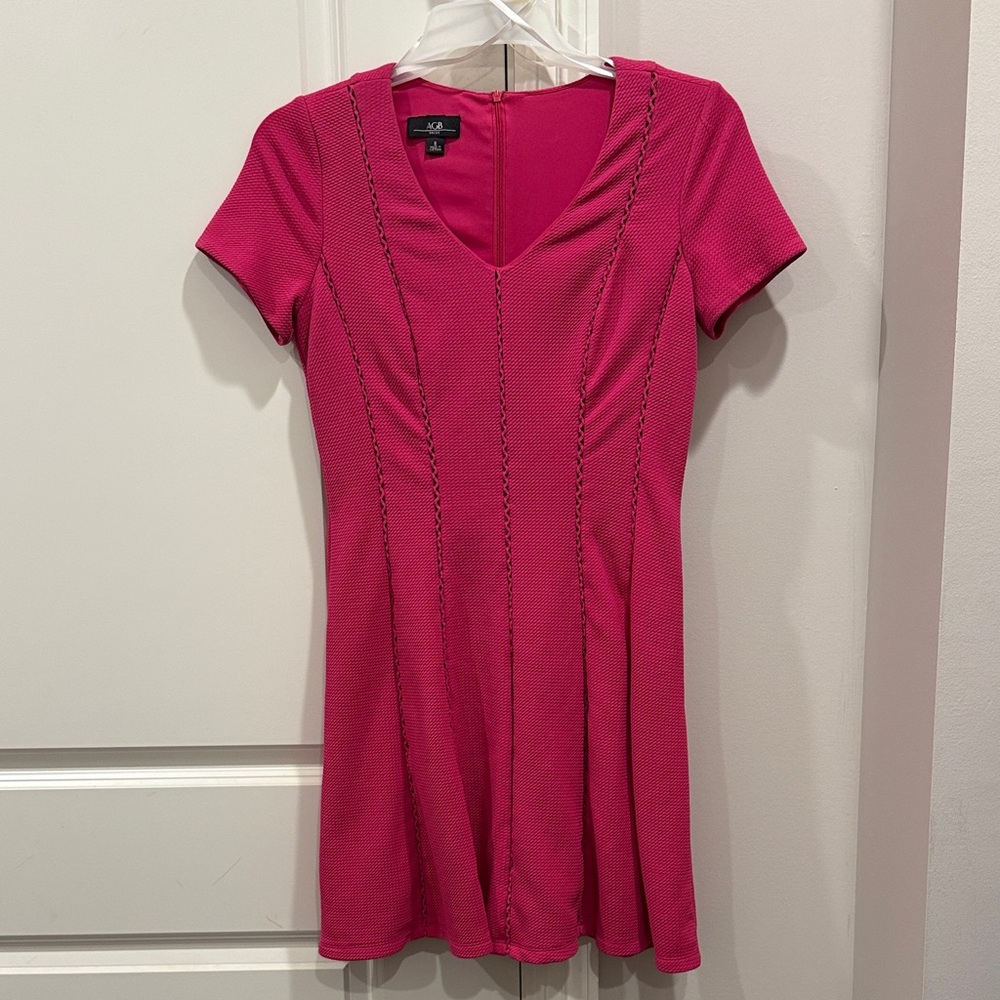 Elegant Pink Short Sleeve Dress
